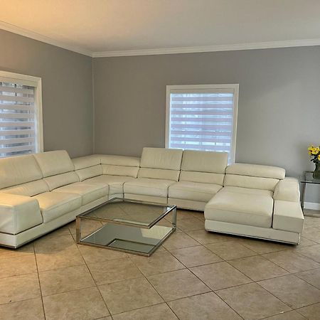 Villa Big Beautiful House With Heated Pool Miami Exterior foto