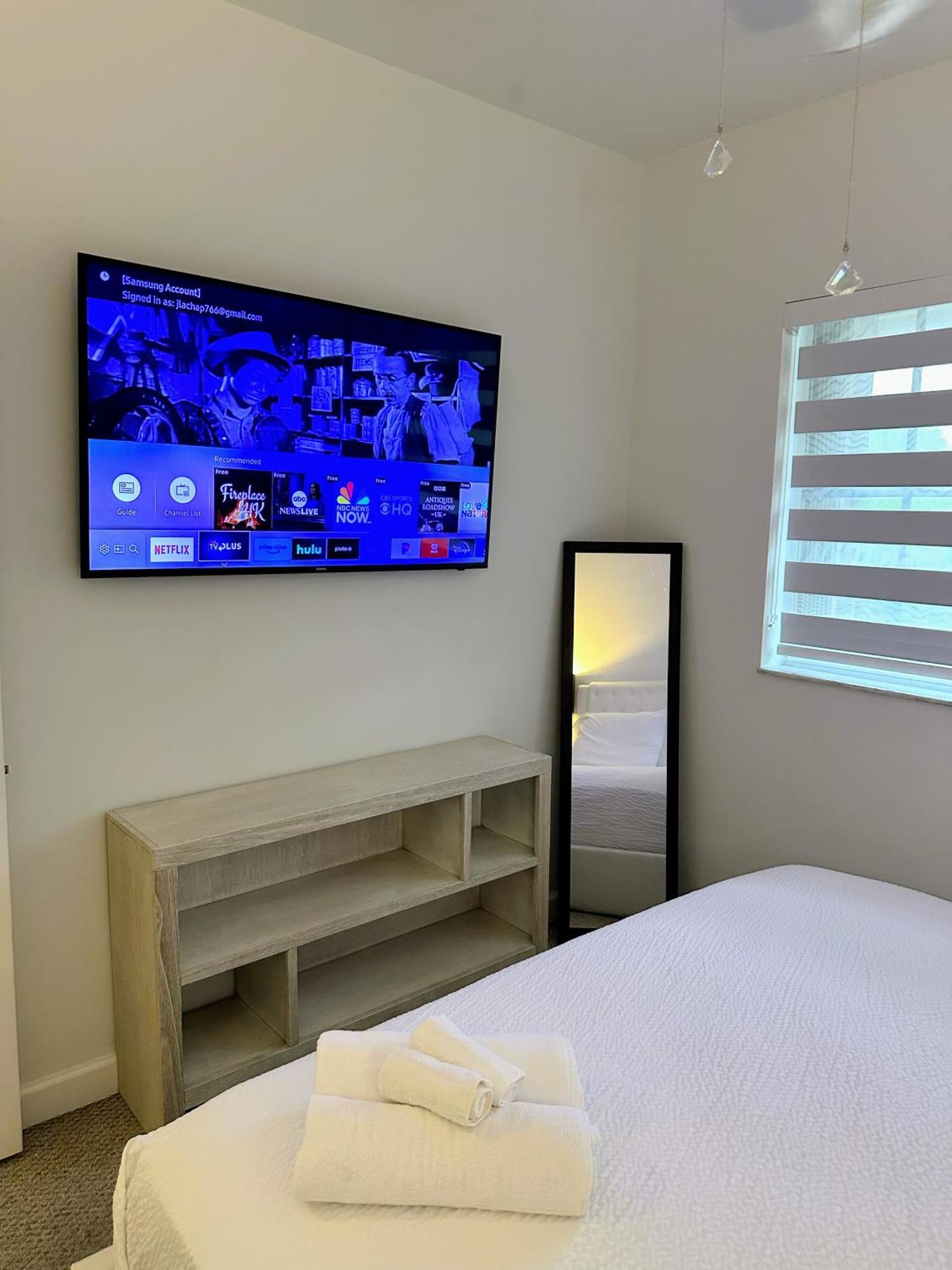 Villa Big Beautiful House With Heated Pool Miami Exterior foto